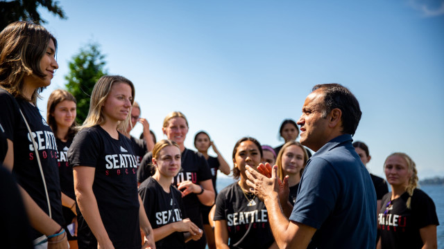 Lunches in Seattle: Bend It Like the Women’s Seattle U Soccer Team