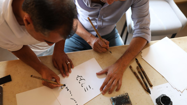 Exploring the Art of Arabic Calligraphy in Marrakech