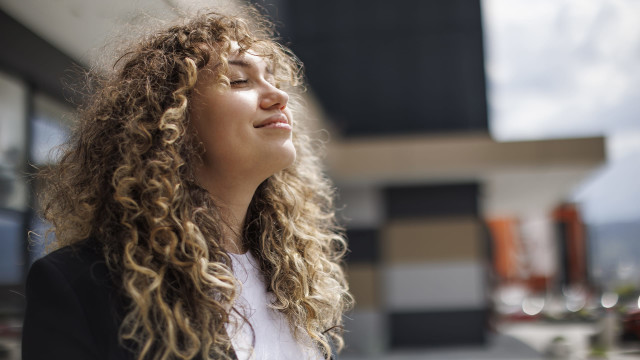 3 Ways to Find Presence Right Now
