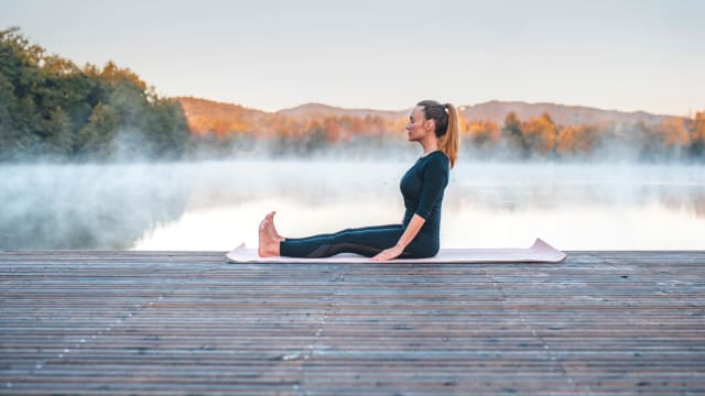 Staff Pose for Sharper Focus