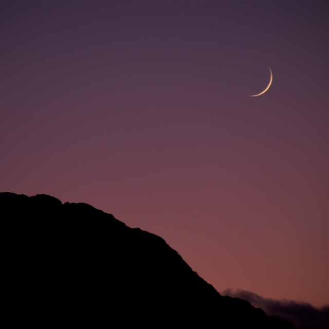 Sail to the Moon: A Visualization