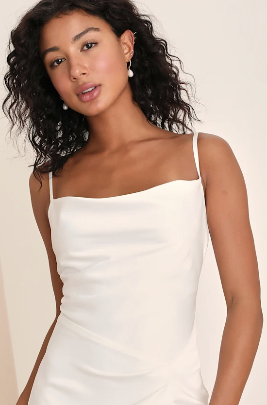 Heiress Beverly Hills White Corset Petal Linen Maxi Dress | rowely Heiress Beverly Hills White Corset Petal Linen Maxi Dress | rowely