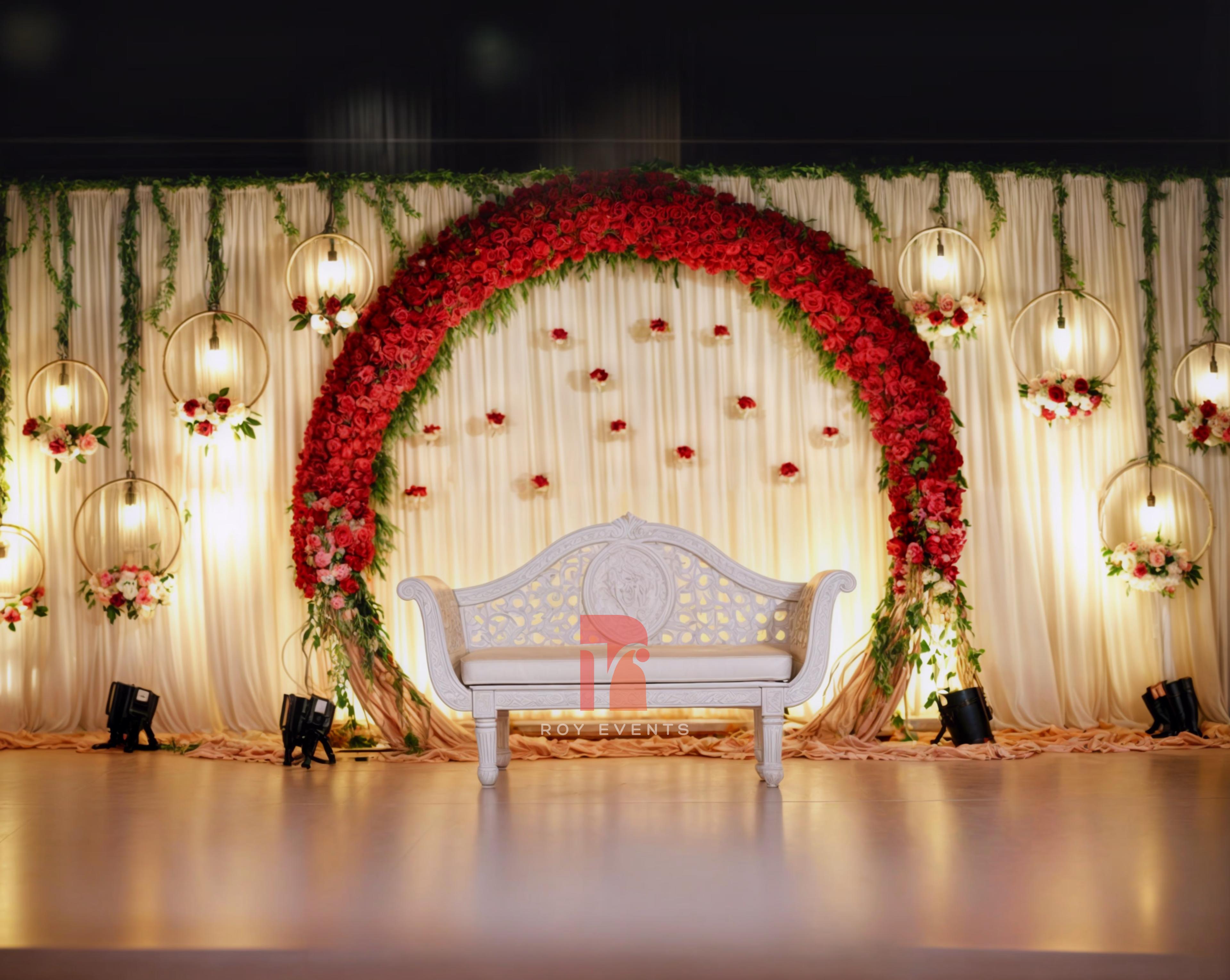 Elegant Semi-Circular Arch Floral Decor
