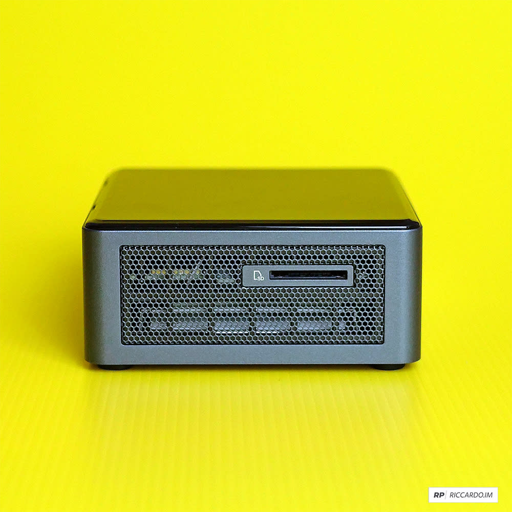 Intel NUC 10 Performance: lettore SDXC.