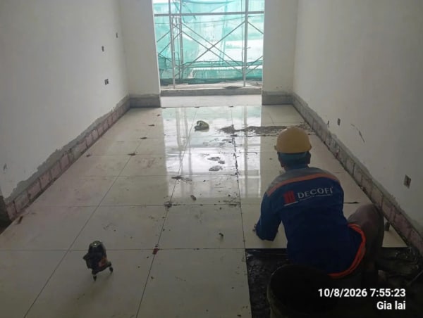 Tiến độ thi công hoàn thiện sàn căn hộ Simona Heights Quy Nhơn ngày 10/08/2026
