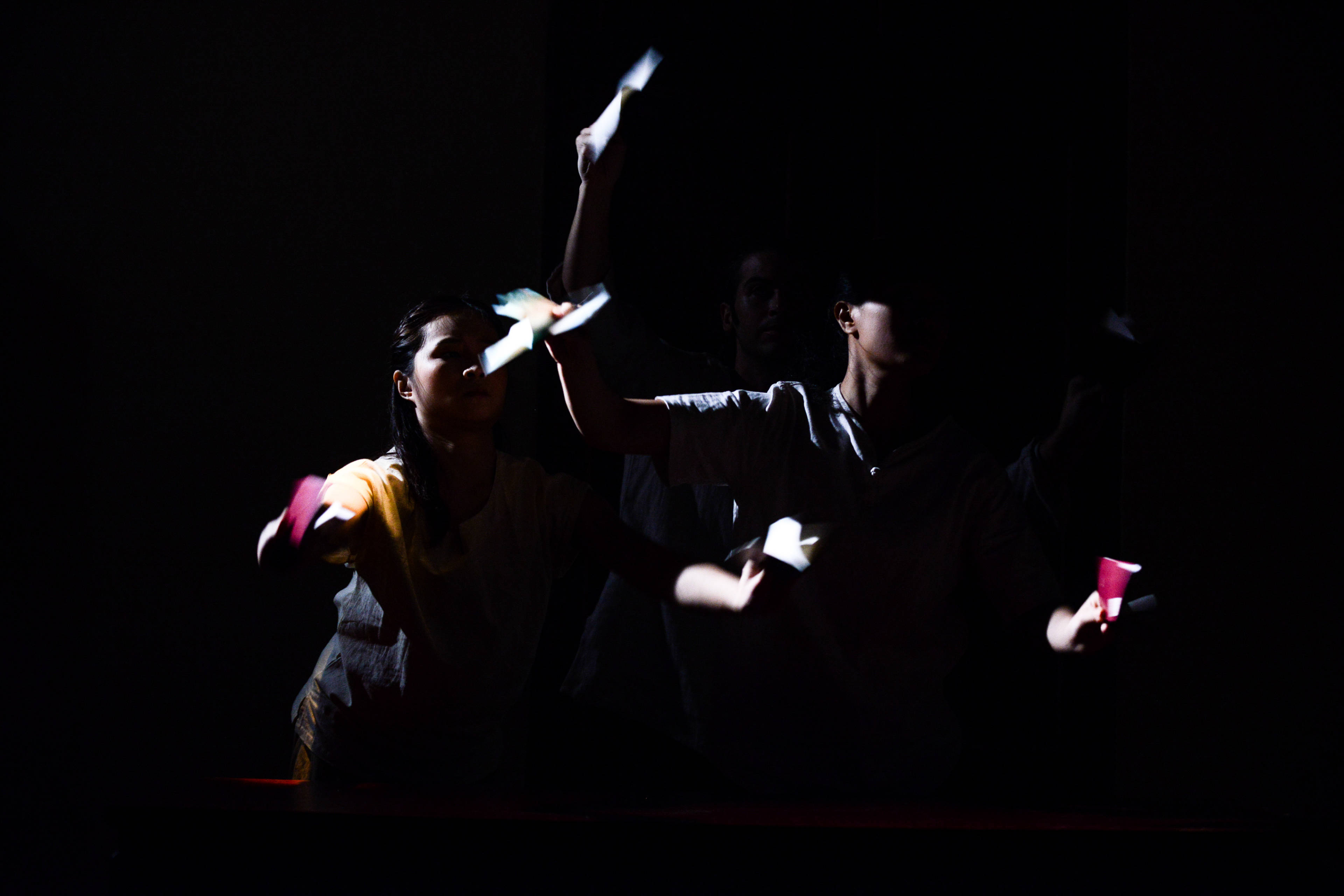 《牛奶與蜜糖》，製作：《《牛奶與蜜糖》》