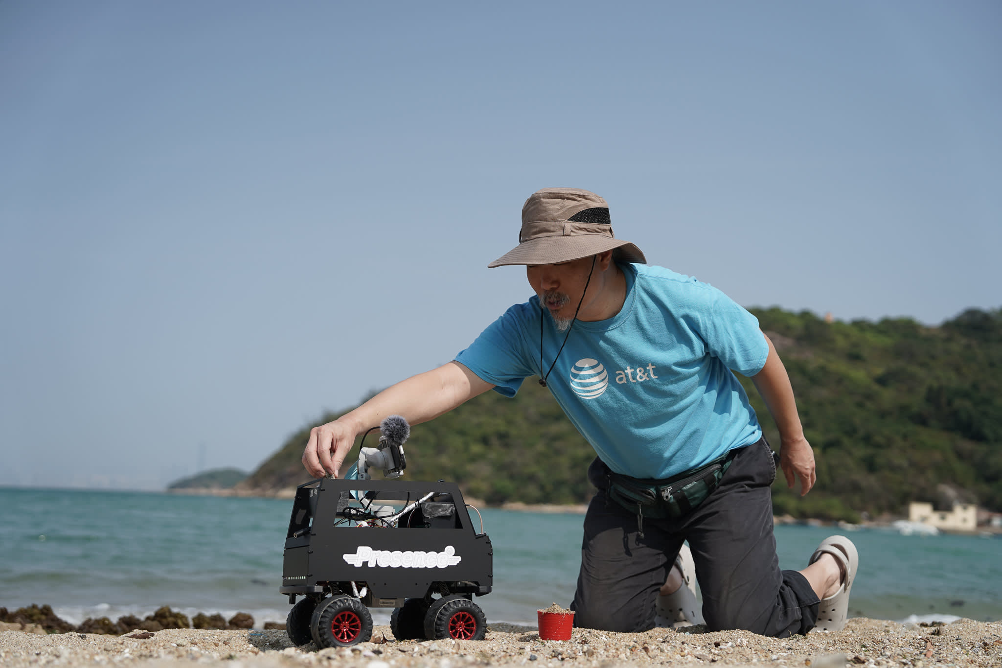Boon Ho likes to collect beautiful stones from the beach. Would you like one as well? Ask Boon Ho for one! – from Presence