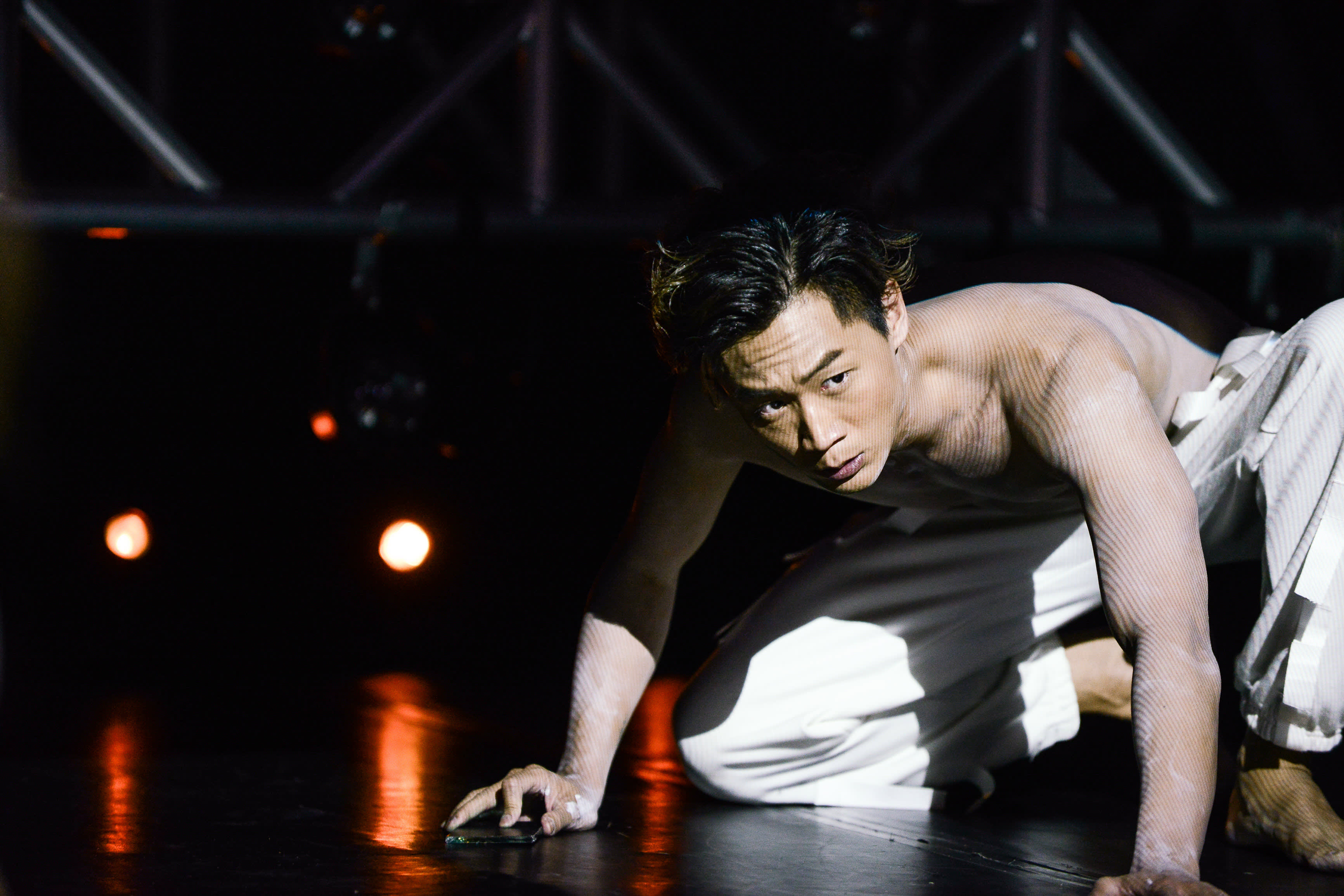 《行為淪喪》，製作：《《行為淪喪》》