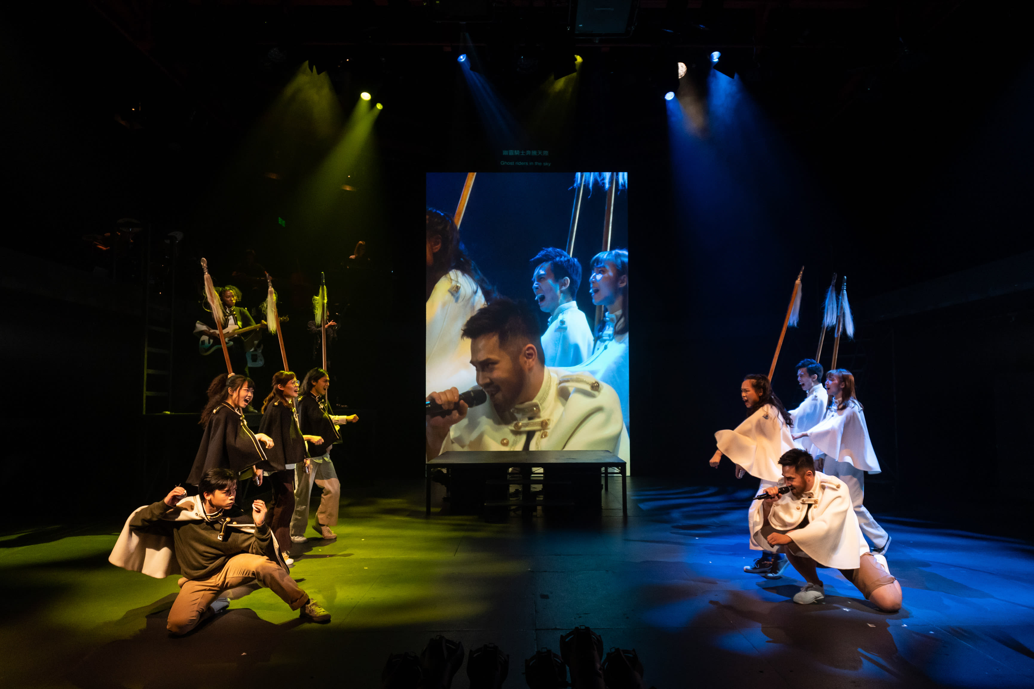 Mak Ho-tin as Milton commands the stage as the ensemble gathers for battle. 'Twixt host and host but narrow space was left.