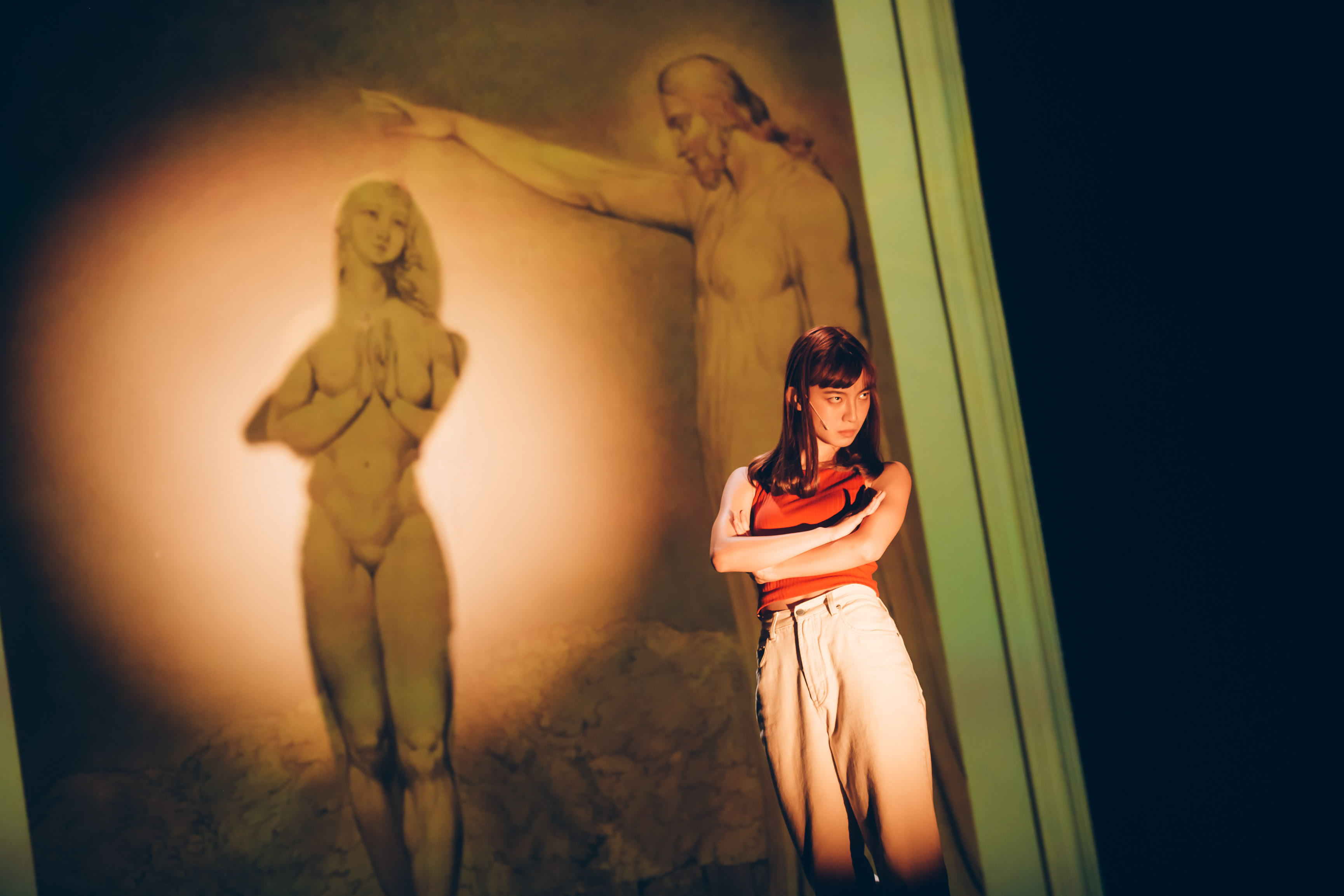 Sin Lok-yan embodies the archetypal mother in 'Songs of Innocence and Experience': 'Mother of the human race.'