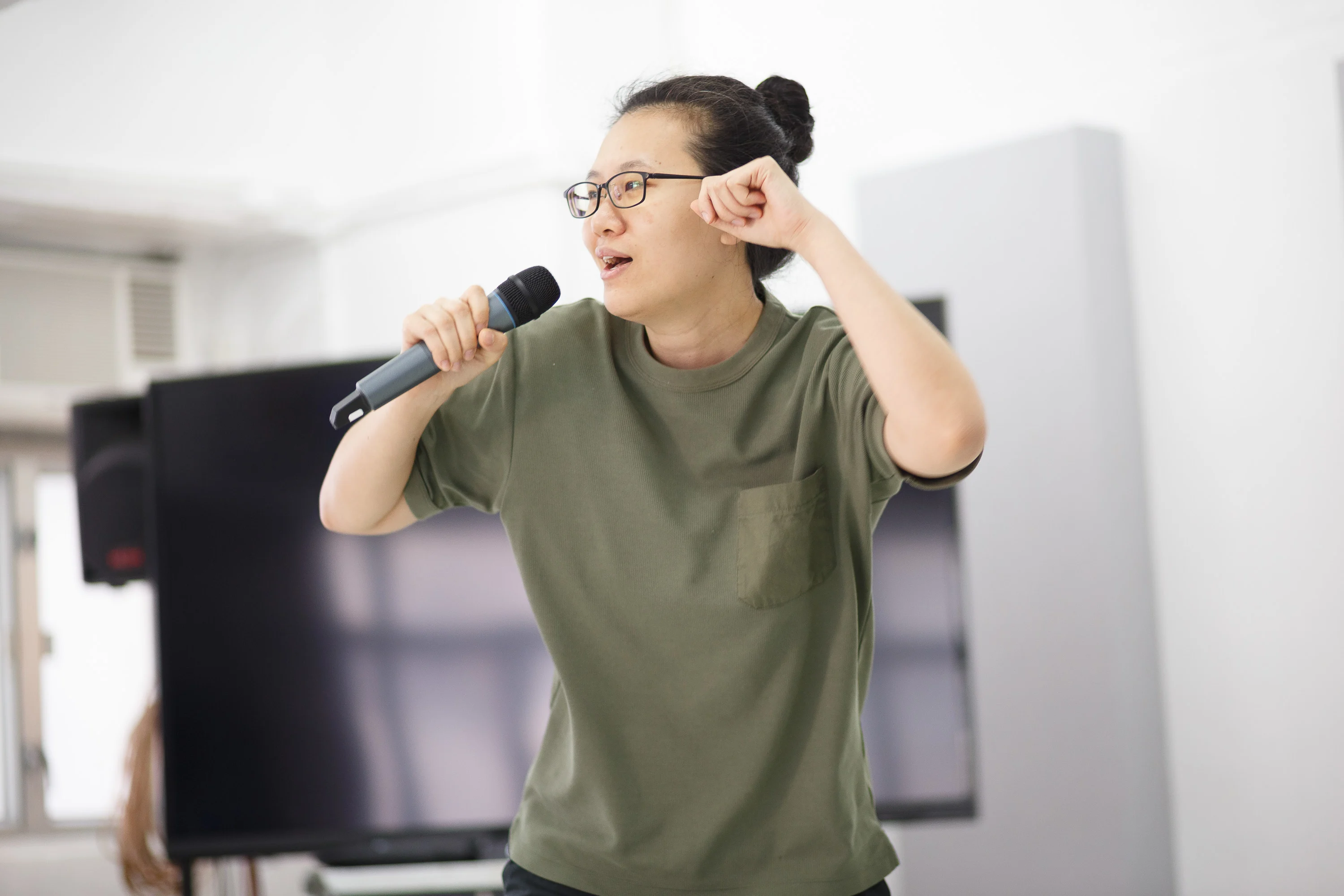 於荃灣工作室為《卡啦OK》進行排練