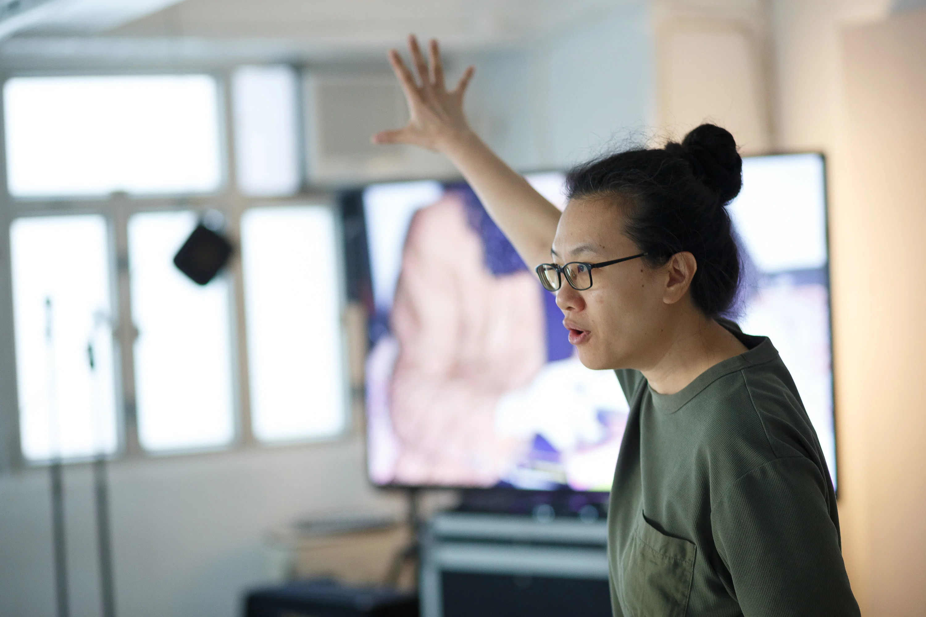 於荃灣工作室為《卡啦OK》進行排練