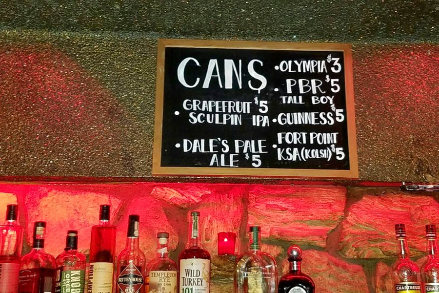 Oakland's top 4 dive bars to visit now