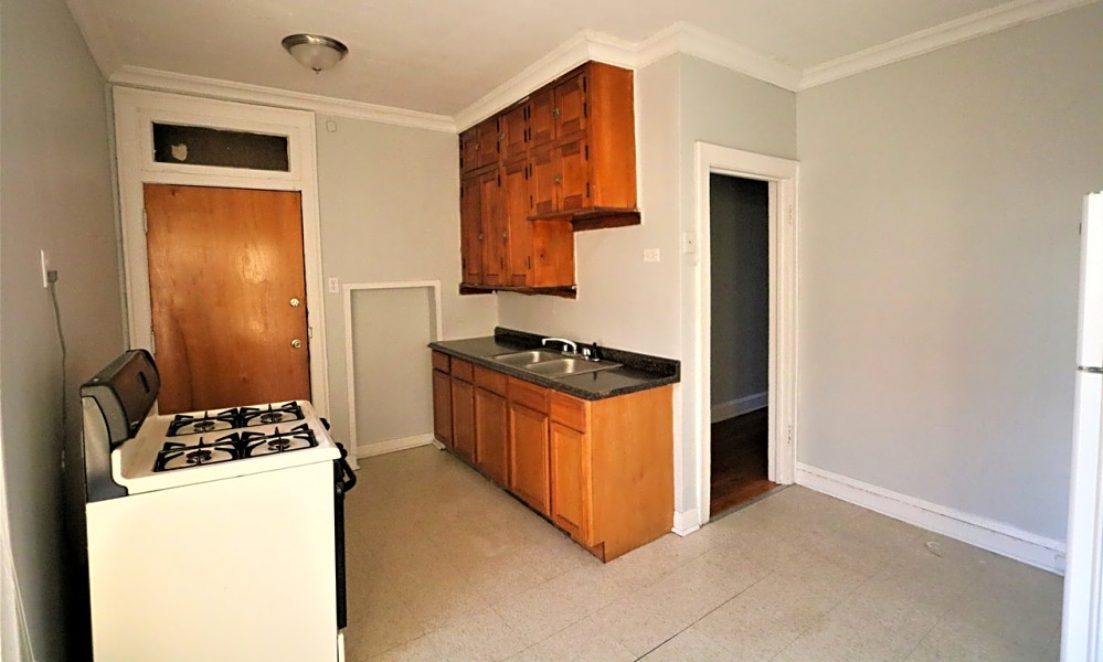 Renting in Chicago What's the cheapest apartment available right now?