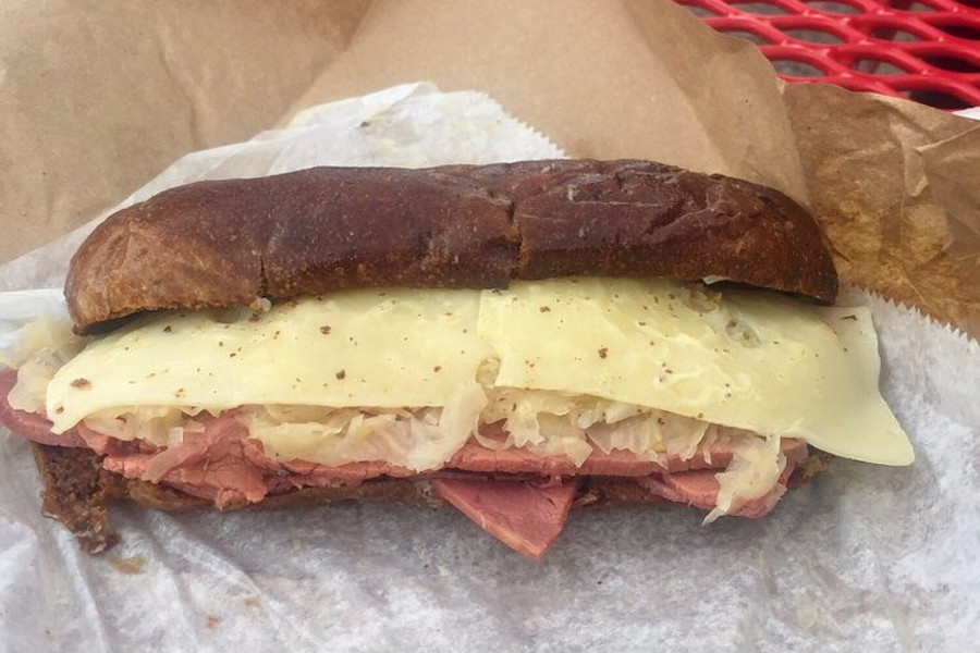 Here are Omaha's top 5 fast food spots