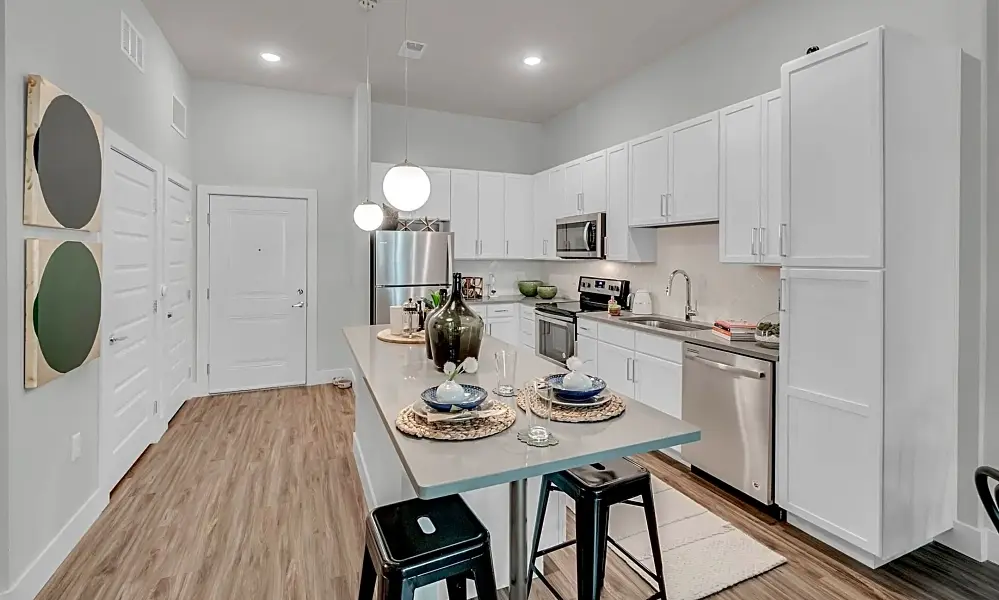 Apartments For Rent In Orlando What Will 2 400 Get You