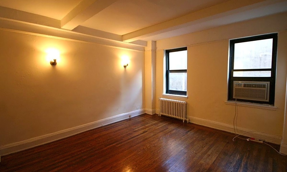 Budget apartments for rent in Greenwich Village, New York