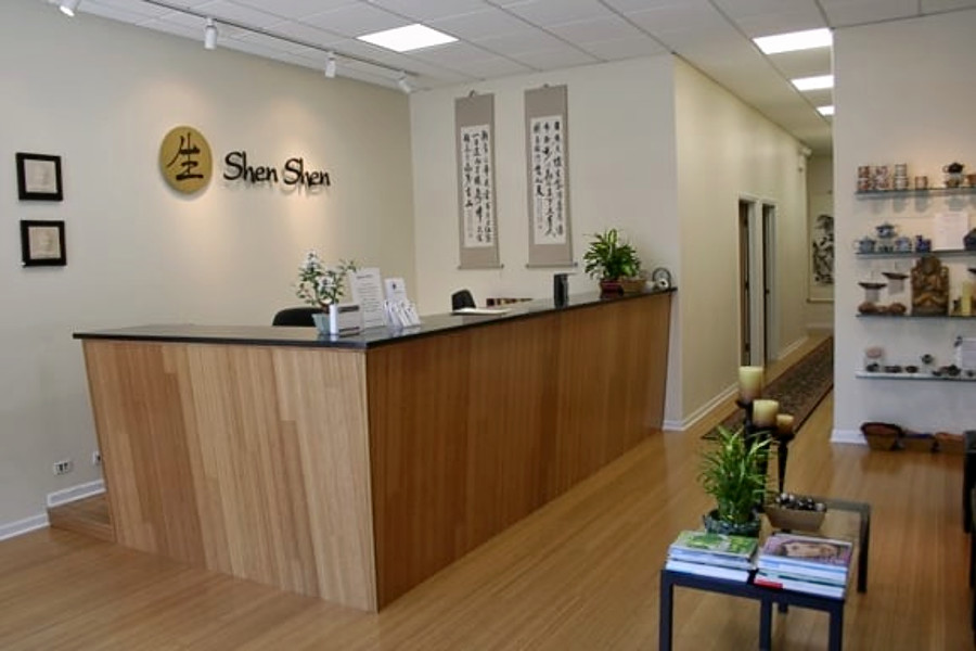 Explore the 5 top spots in Chicago's Wrightwood Neighbors neighborhood