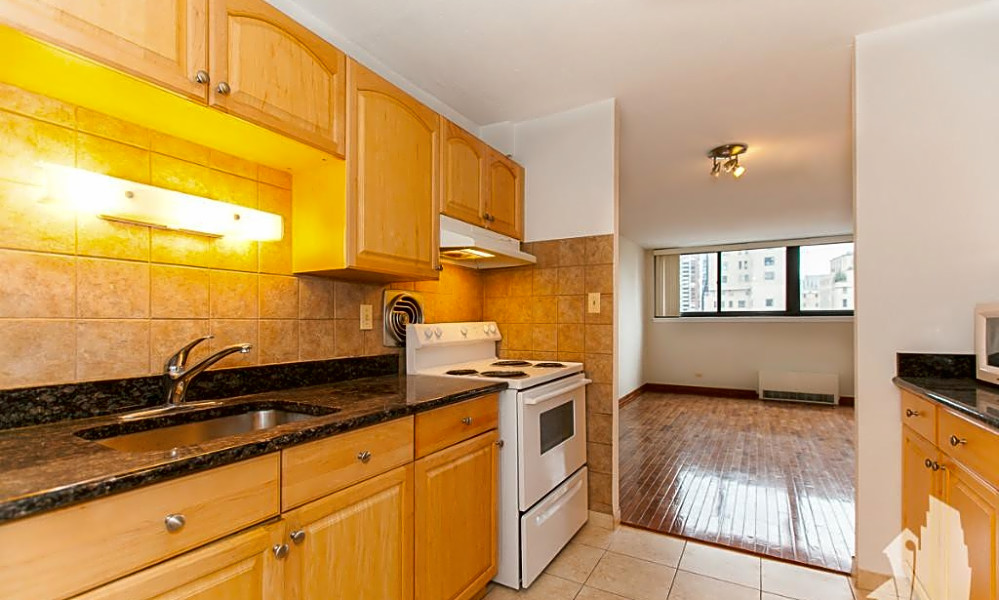 The cheapest apartments for rent in the Gold Coast, Chicago