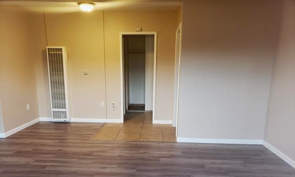 Renting in Oakland What's the cheapest apartment available right now?