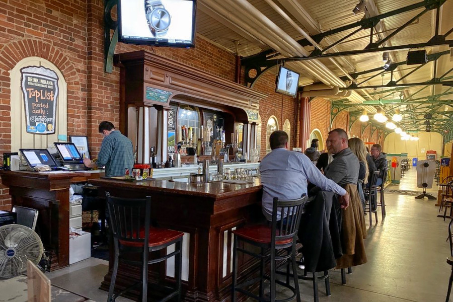Check out 4 favorite inexpensive bars in Indianapolis