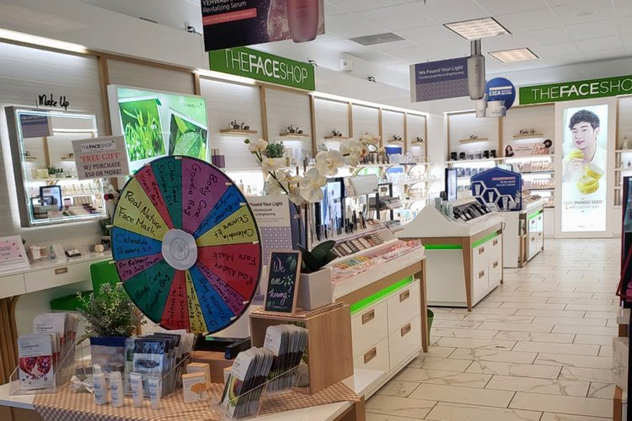 The 3 best cosmetics and beauty supply spots in Aurora