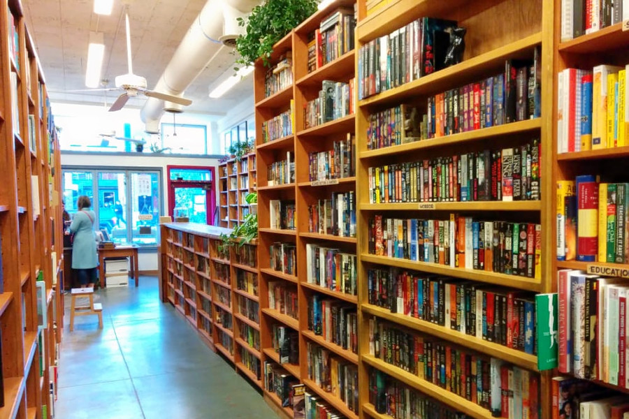 Shaking things up – Seattle Mystery Bookshop