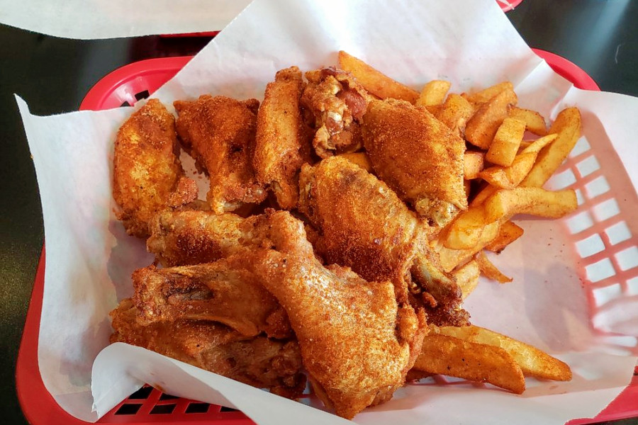 5 top spots for chicken wings in Memphis