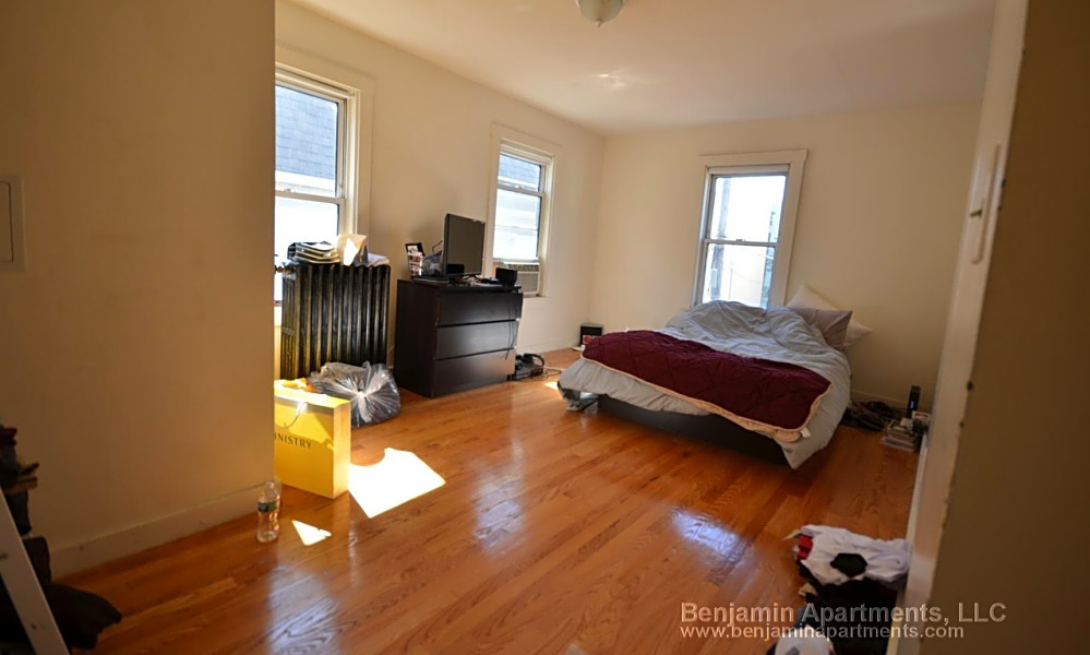 The cheapest apartments for rent in South Boston, Boston