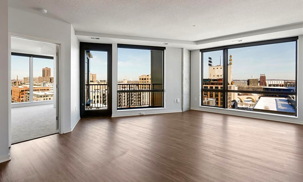 Spacious studio, 1, 2, 3 & 4 bedroom units available on several locations in and around the st. The most affordable apartments for rent in Downtown East, Minneapolis