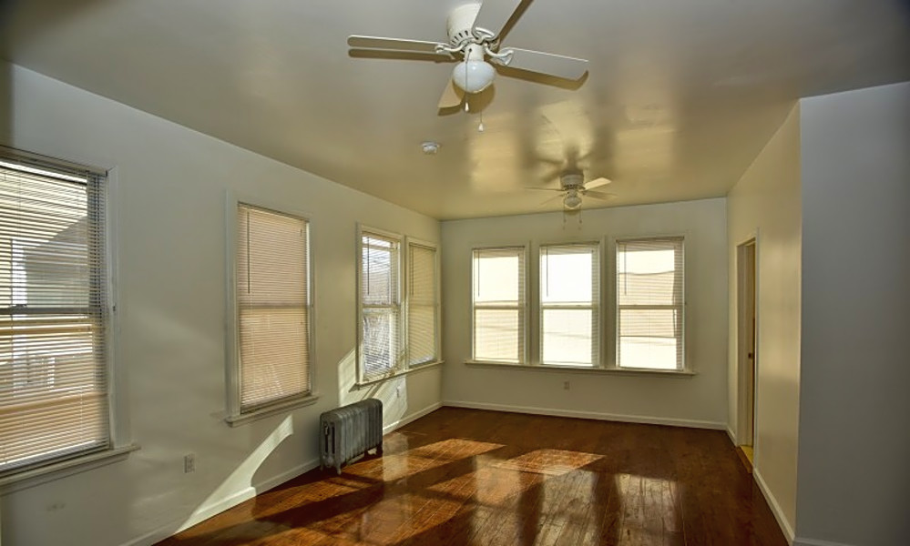 What apartments will 1,500 rent you in Weequahic, this month?