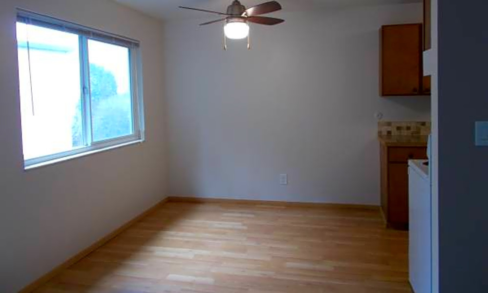 Budget apartments for rent in West Seattle, Seattle