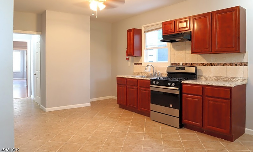 Apartments for rent in Newark What will 1,700 get you?