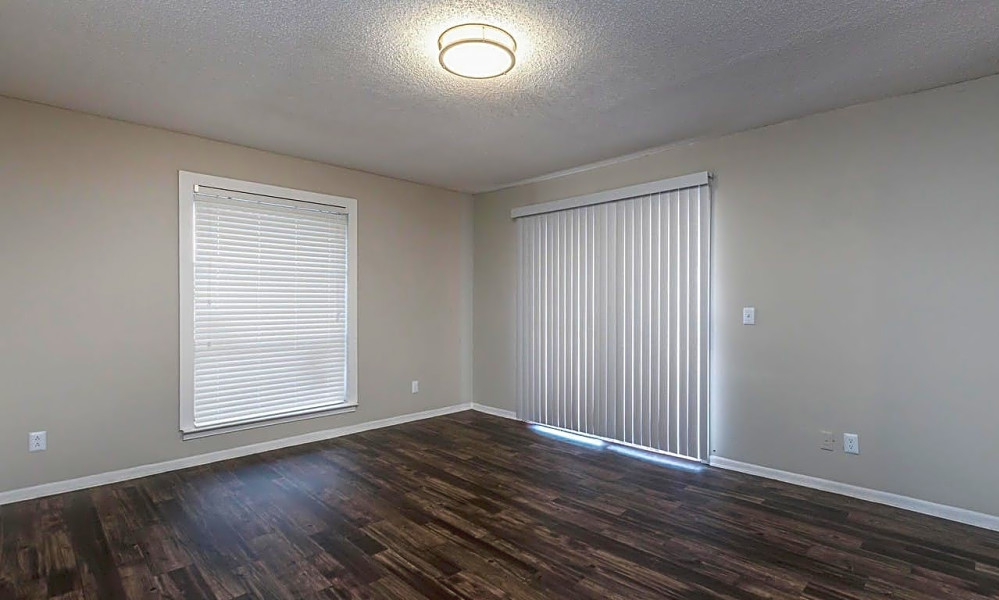 Renting in Plano What's the cheapest apartment available right now?