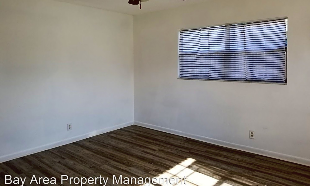 Apartments for rent in GandySun Bay South, Tampa