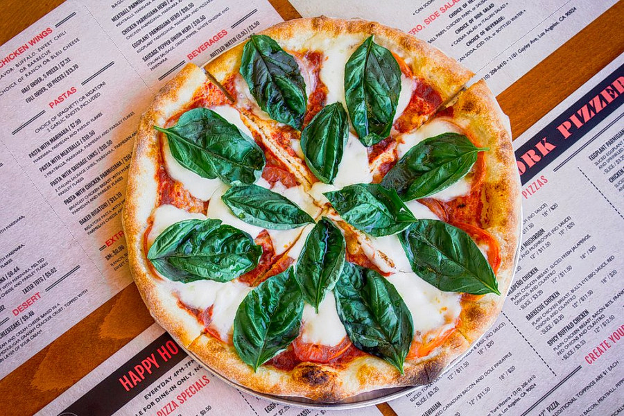 Italian Eats Find Pizza Pasta And Gelato At These 5 New Los Angeles