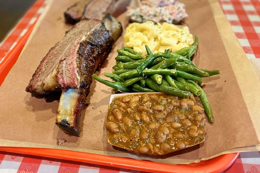 The 5 Best Southern Spots In Austin