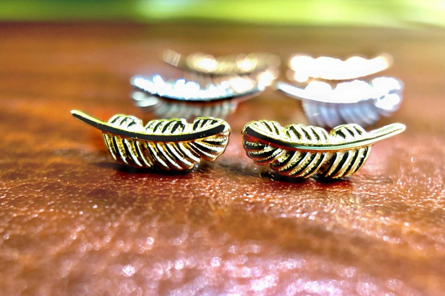 Advent fine jewelry & body piercing top