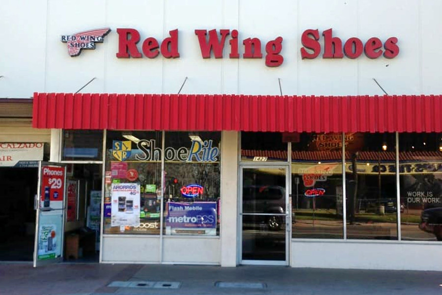 Step into Santa Ana's top 5 shoe stores