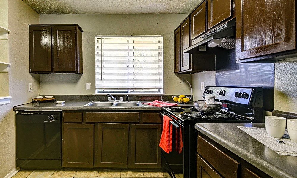 The most affordable apartments for rent in Parkway VillageOakhaven,