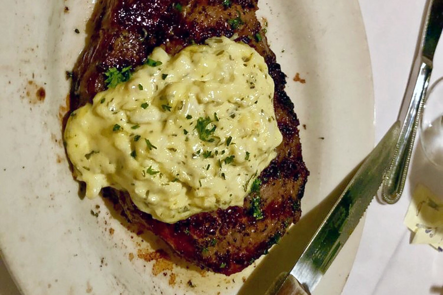 Treat yourself at the 5 priciest steakhouses in Memphis