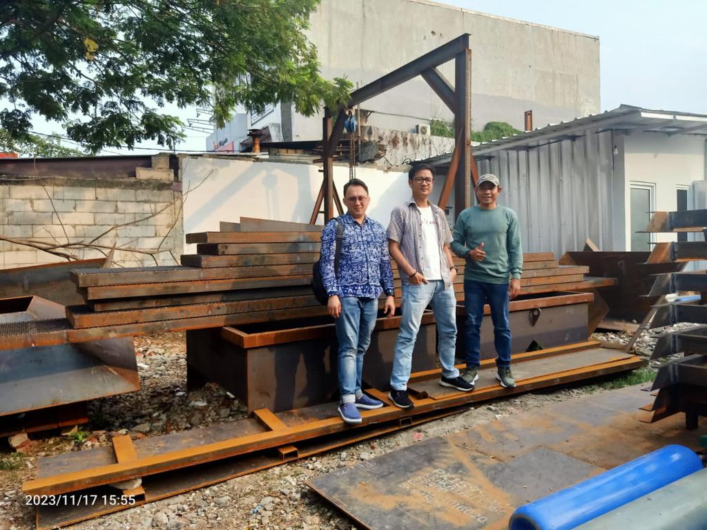 Tentang Kami 1