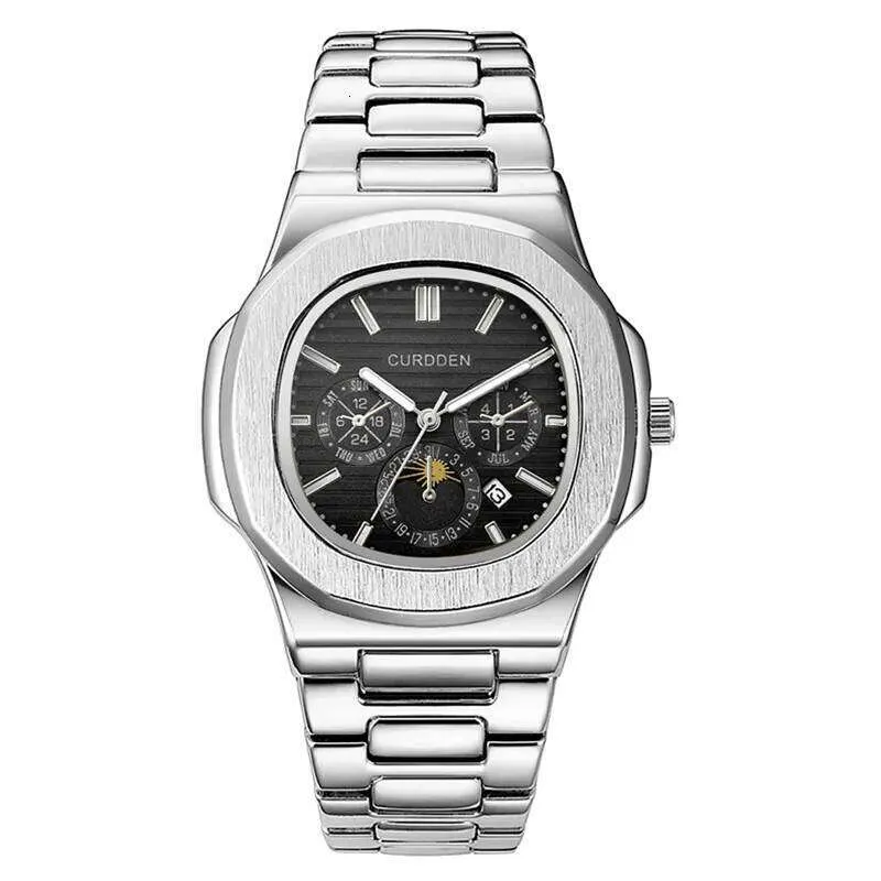 Montre  CURDDEN