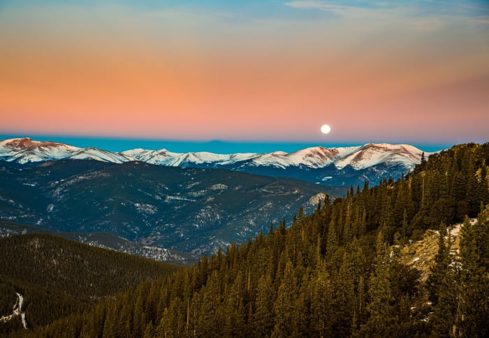 Wolf Moon Setting