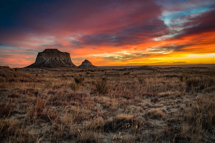 Pawnee Buttes — Pawnee National Grassland, Colorado — Colorado landscape photography by Chris Heaton