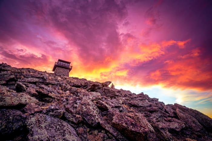 Mestaa'ehehe Mountain Lookout — Mestaa'ehehe Mountain, Colorado — Colorado landscape photography by Chris Heaton