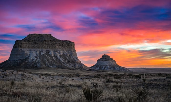 Pawnee Buttes Colorful Sunrise — Pawnee National Grassland, Colorado — Colorado landscape photography by Chris Heaton