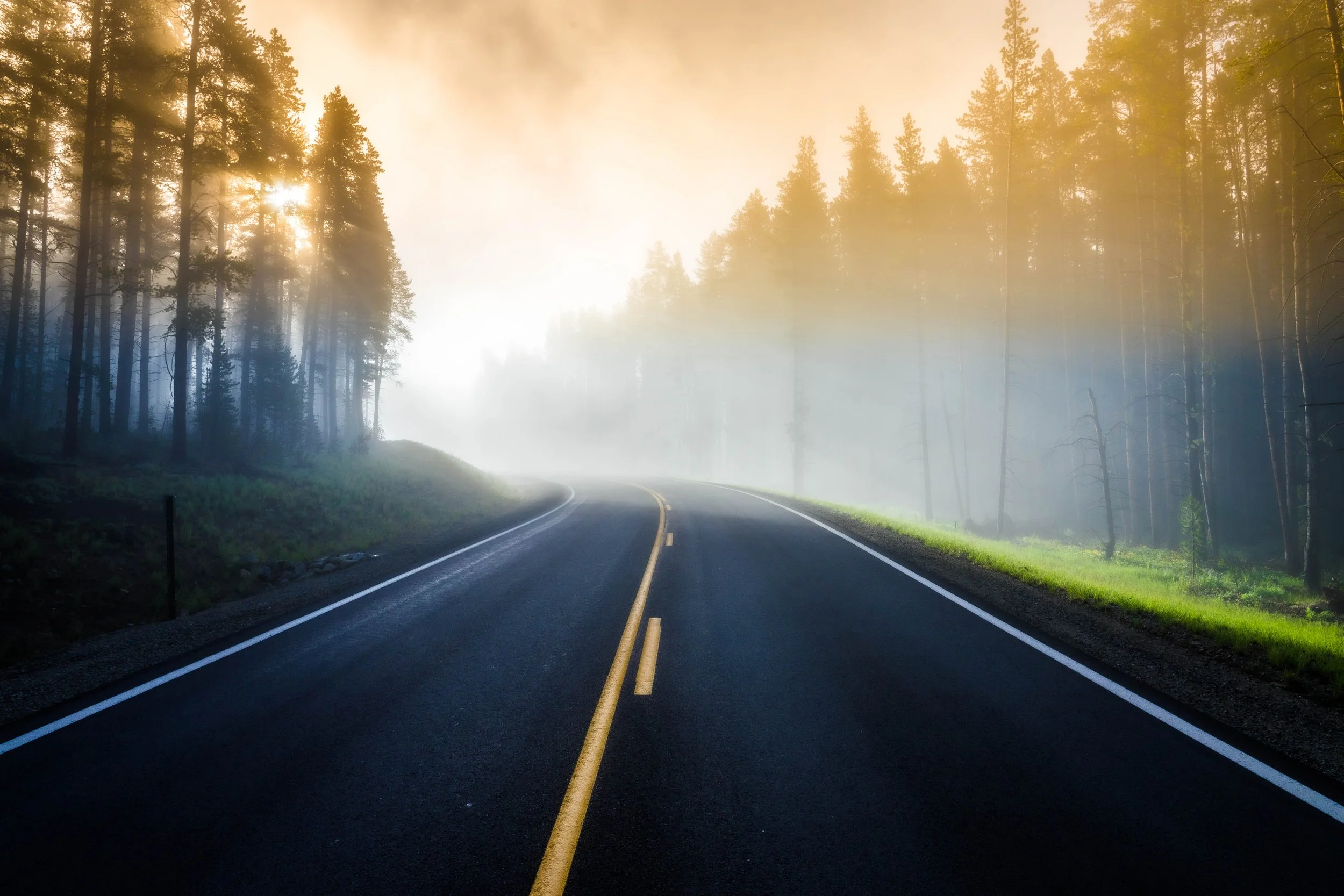 Cottonwood Pass, Colorado — landscape photo by Chris Heaton