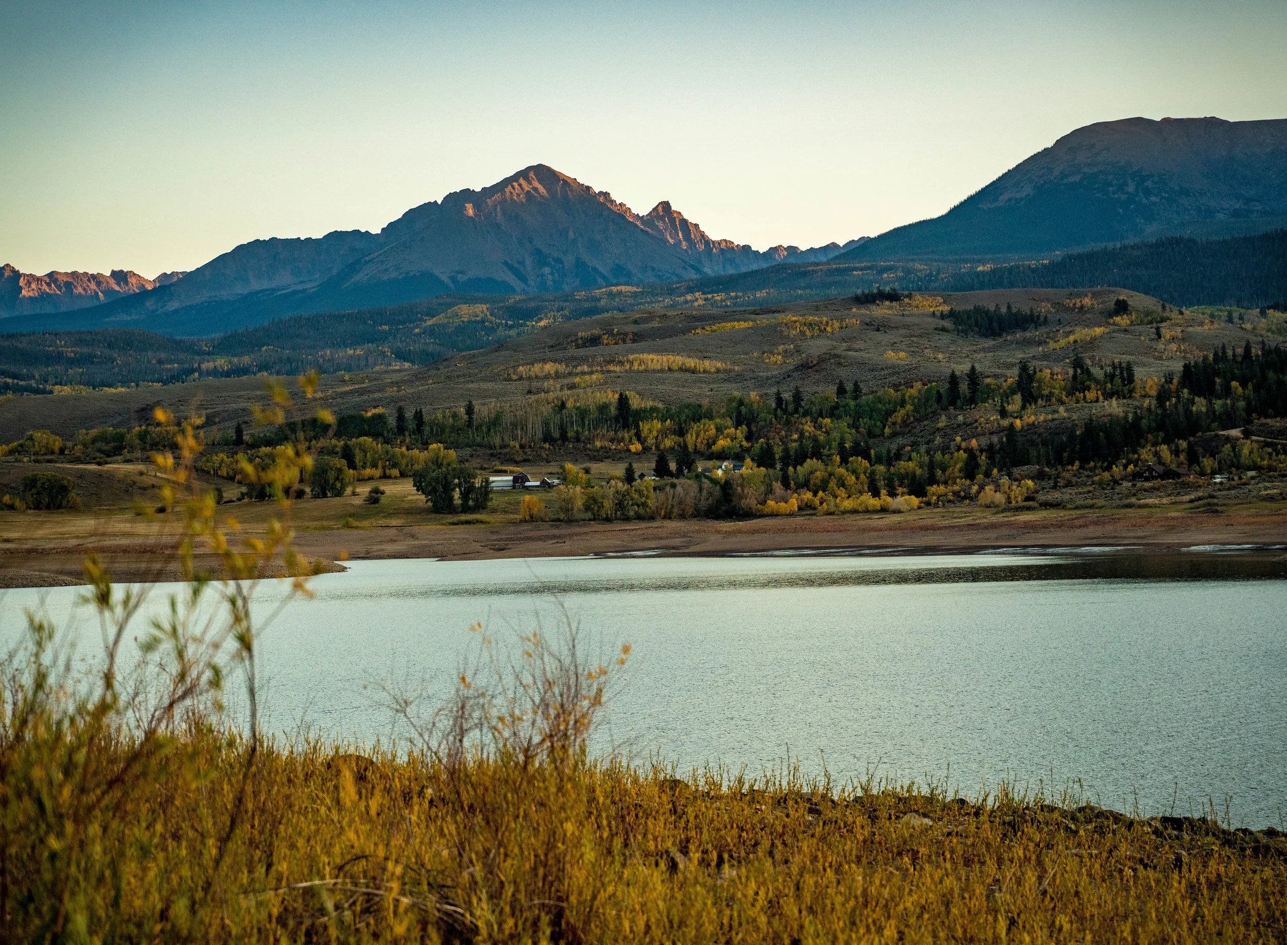 Green Mountain Reservoir, Colorado — landscape photo by Chris Heaton