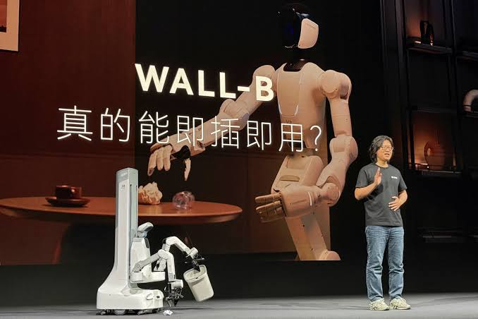 WALL-B de X Square: robot clasifica 1,816 paquetes/hora con 98% de precisión, superando a Figure AI por 45%